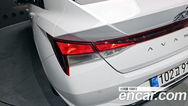 Hyundai AVANTE 2023 — photo 9