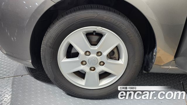Kia Porte 2011 — photo 5