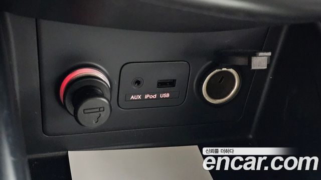 Kia Porte 2011 — photo 15