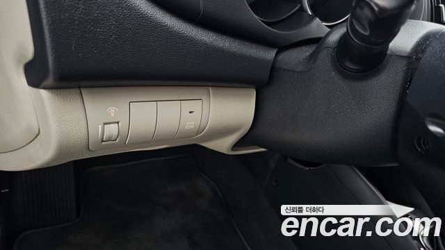 Kia Porte 2011 — photo 16
