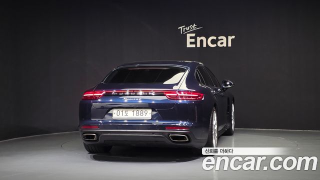 Porsche Panamera 2018 — photo 4