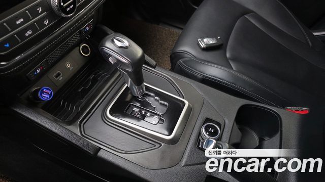 KG Mobility Rexton 2019 — photo 12