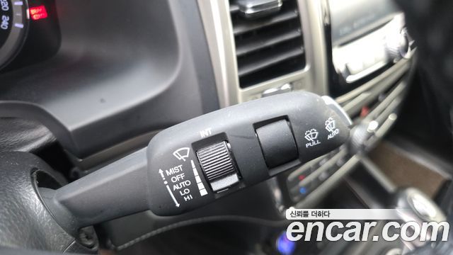 KG Mobility Rexton 2019 — photo 23