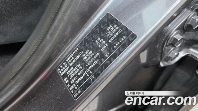 KG Mobility Rexton 2019 — photo 27
