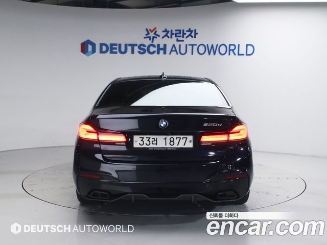 BMW 5-Series 2018 — photo 4