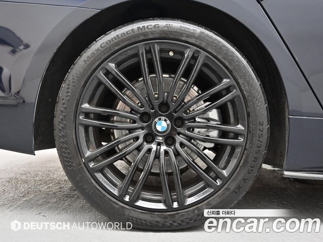 BMW 5-Series 2018 — photo 5