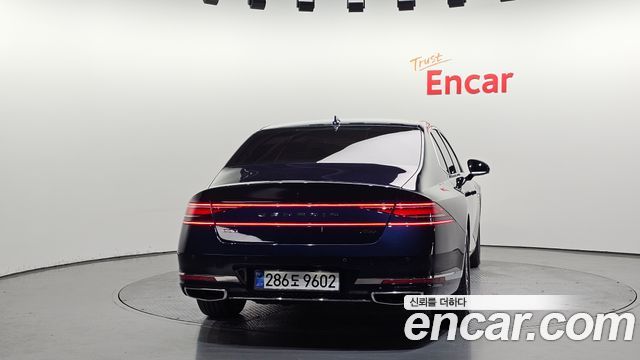 Genesis G90 2023 — photo 4