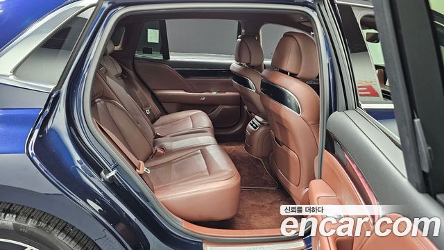 Genesis G90 2023 — photo 17