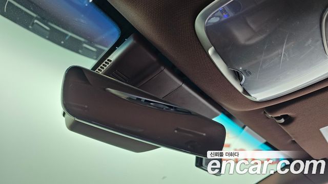 Genesis G90 2023 — photo 24