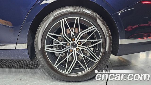 Genesis G90 2023 — photo 7