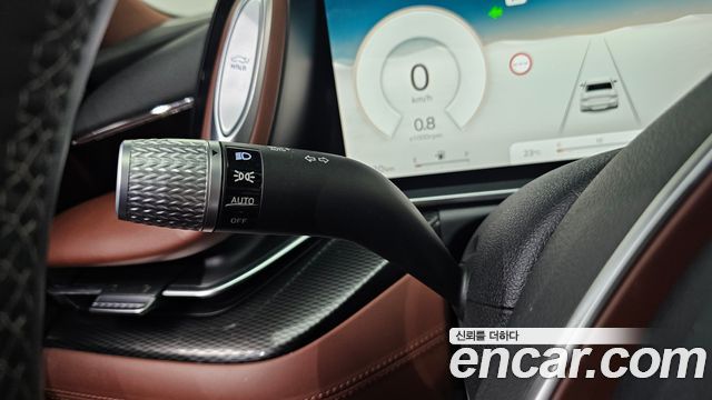 Genesis G90 2023 — photo 28