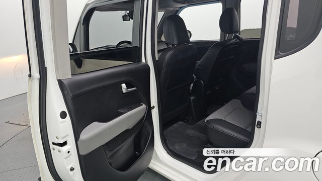 Kia RAY 2022 — photo 17