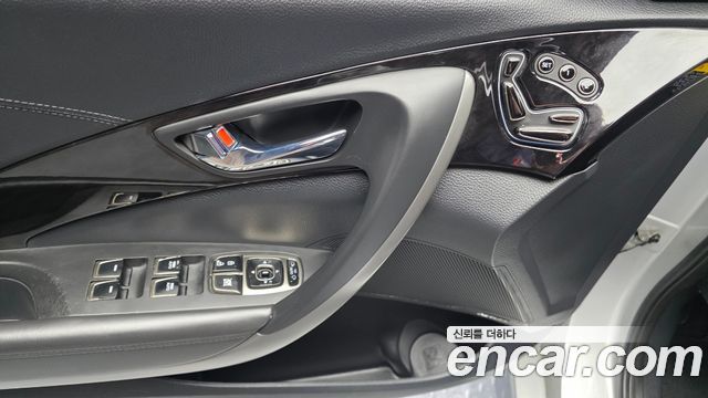 Hyundai Grandeur 2014 — photo 14