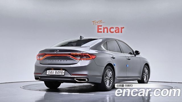 Hyundai Grandeur 2018 — photo 2