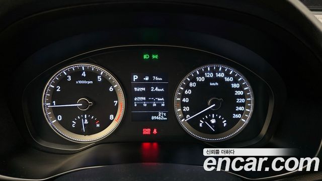 Hyundai Grandeur 2018 — photo 8