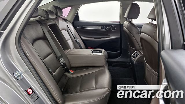 Hyundai Grandeur 2018 — photo 12