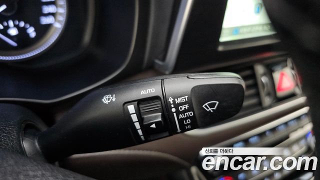 Hyundai Grandeur 2018 — photo 17