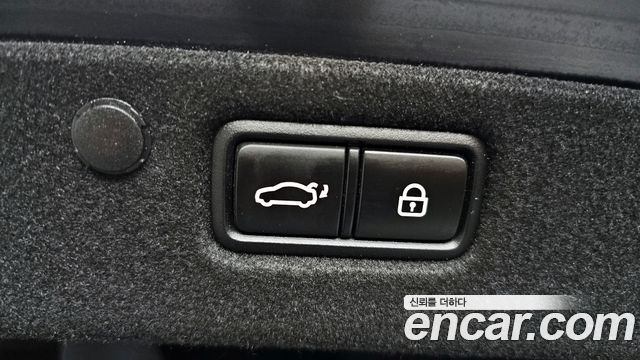 Hyundai Grandeur 2018 — photo 20