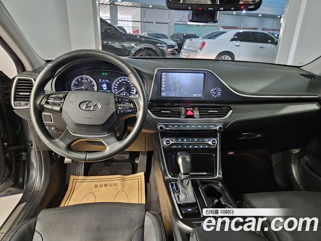 Hyundai Grandeur 2019 — photo 10