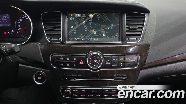 Kia K7 2014 — photo 14
