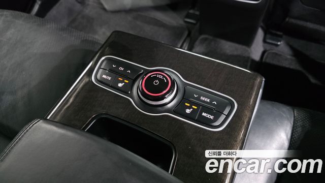 Kia K7 2014 — photo 19