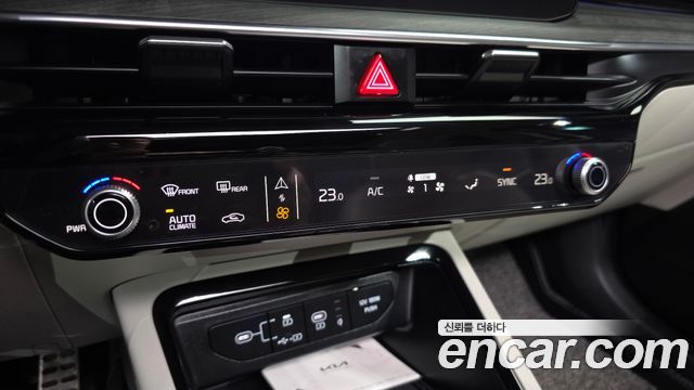 Kia K5 2025 — photo 16