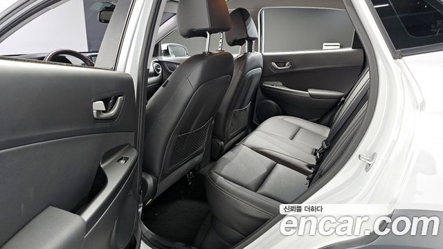 Hyundai Kona 2018 — photo 11