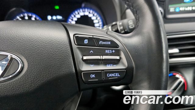 Hyundai Kona 2018 — photo 16