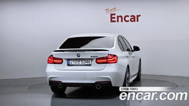 BMW 3-Series 2018 — photo 4