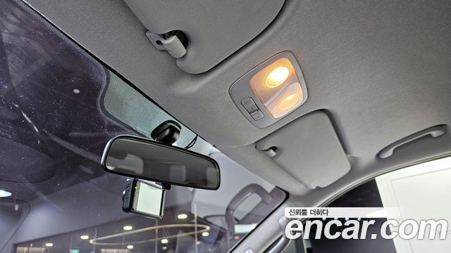 Hyundai Starex 2017 — photo 20