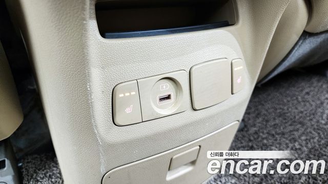 Kia Canival 2019 — photo 25
