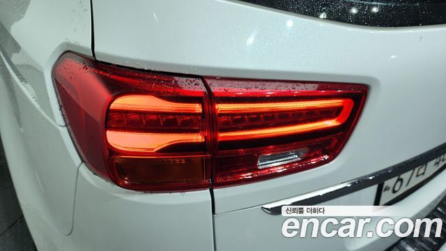 Kia Canival 2019 — photo 9