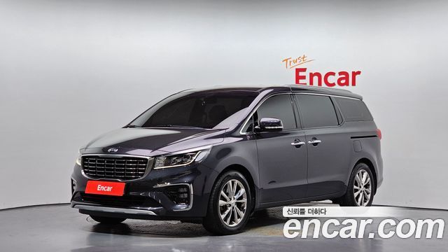 Kia Canival 2019 — photo 1