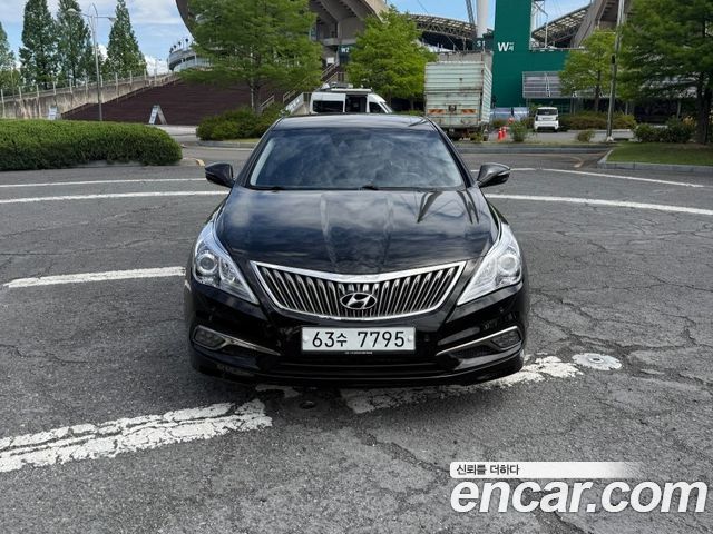 Hyundai Grandeur 2015 — photo 1