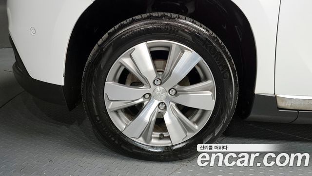 Peugeot 2008 2015 — photo 5