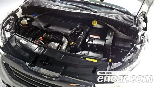 Peugeot 2008 2015 — photo 6