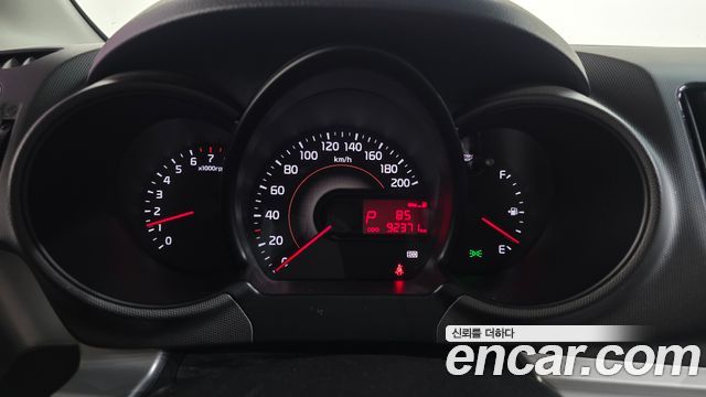 Kia RAY 2016 — photo 8