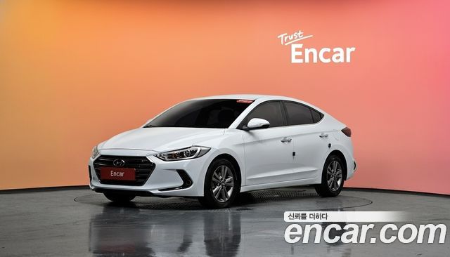 Hyundai AVANTE 2017 — photo 1