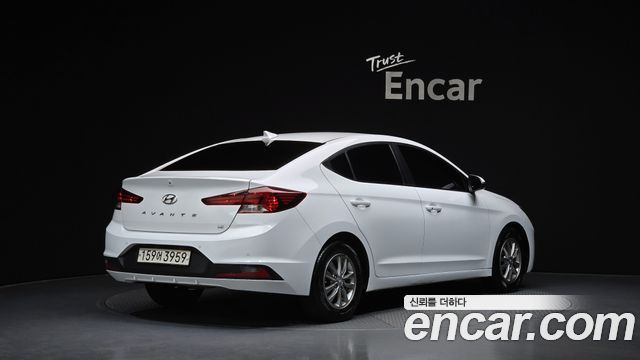 Hyundai AVANTE 2020 — photo 2