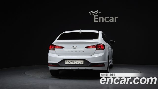 Hyundai AVANTE 2020 — photo 4