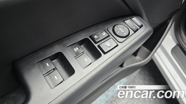 Hyundai AVANTE 2020 — photo 14