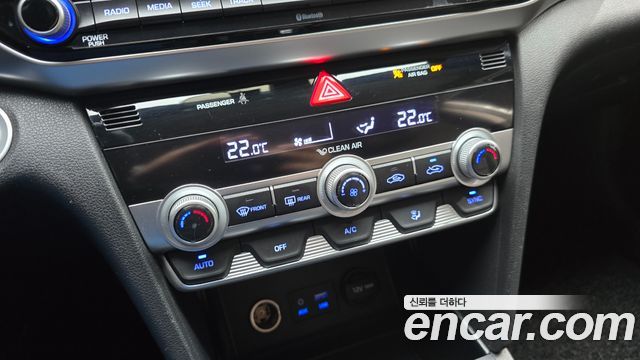 Hyundai AVANTE 2020 — photo 18