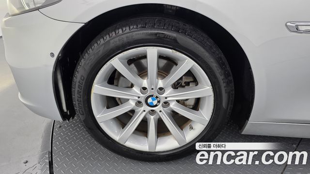 BMW 5-Series 2015 — photo 5