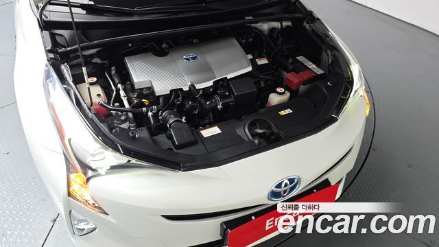 Toyota Prius 2018 — photo 5