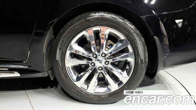 Kia Canival 2017 — photo 7