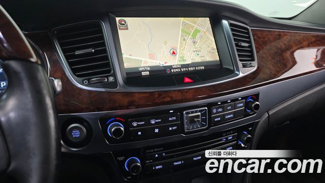 Hyundai Equus 2014 — photo 11