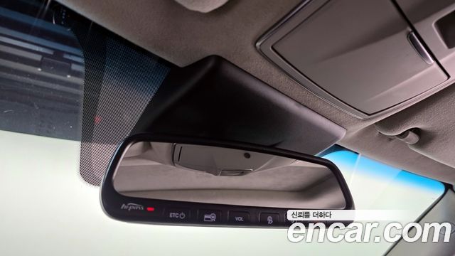 Hyundai Equus 2014 — photo 18