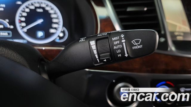 Hyundai Equus 2014 — photo 20