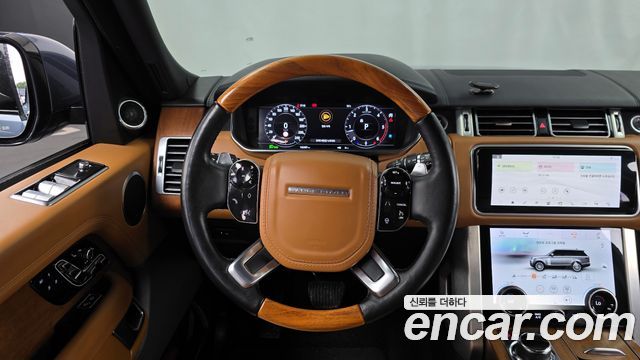 Land Rover Range Rover 2018 — photo 13