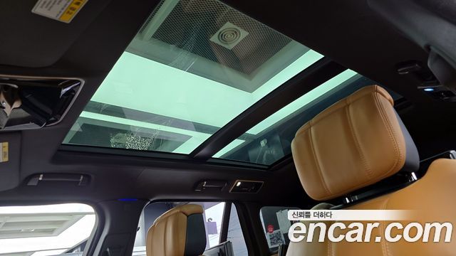 Land Rover Range Rover 2018 — photo 15